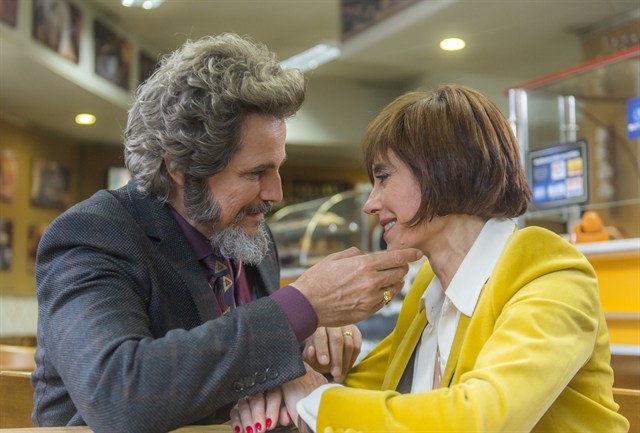 Dom Sabino (Edson Celulari) e Carmen (Christiane Torloni) em O Tempo Não Para (Foto: Globo/Raquel Cunha)