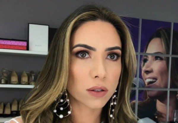 Foto: Patrícia Abravanel teria cortado a propaganda de marcas de