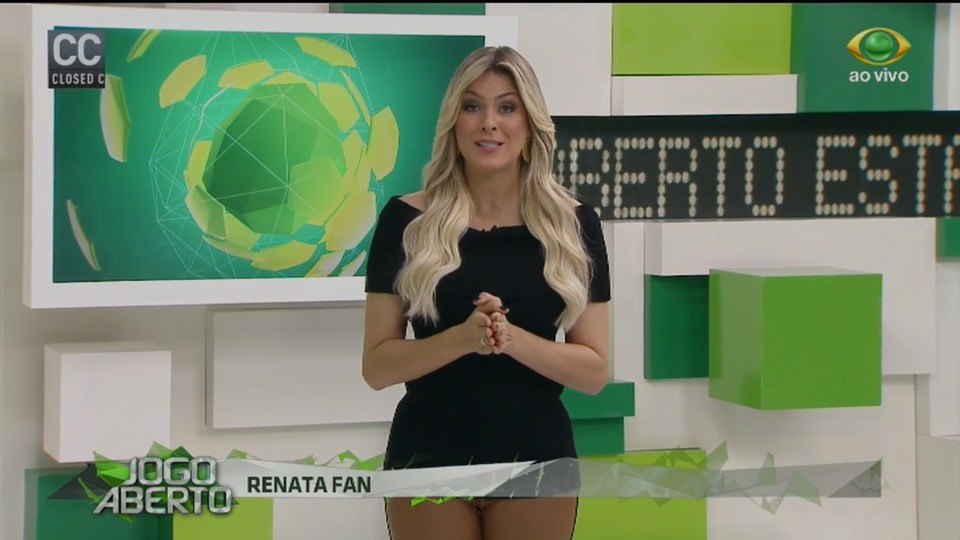 Renata Fan no comando do Jogo Aberto (Foto: Reprodução)