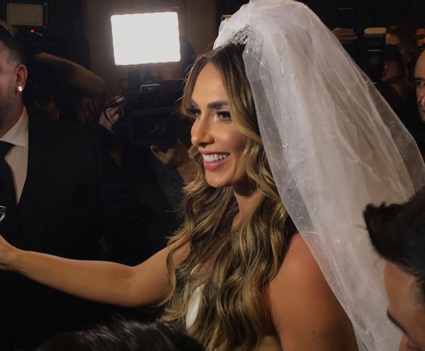 Casamento de Nicole Bahls e Marcelo Bimbi (Foto: Quem)