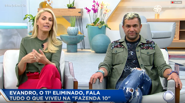 Evandro Santo participa do Hoje em Dia na Record (Foto: Imagem/Reprodução Record TV)