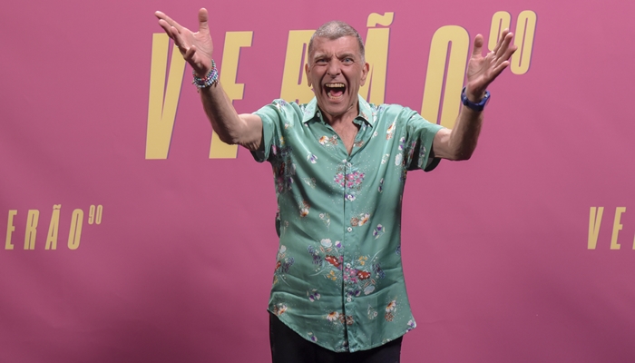 O diretor Jorge Fernando na coletiva Verão 90 (Foto: Globo/Cesar Alves)