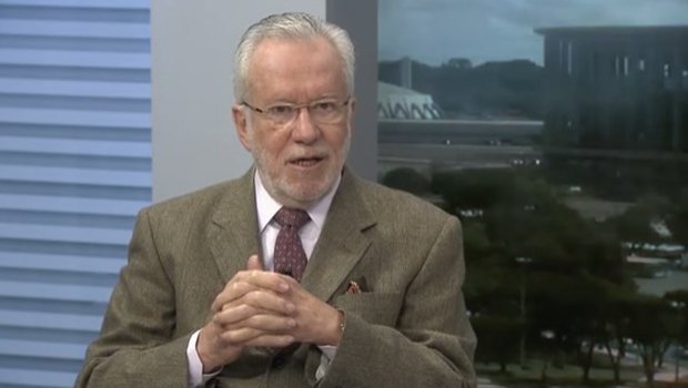 O jornalista Alexandre Garcia (Foto: Reprodução/Globo)