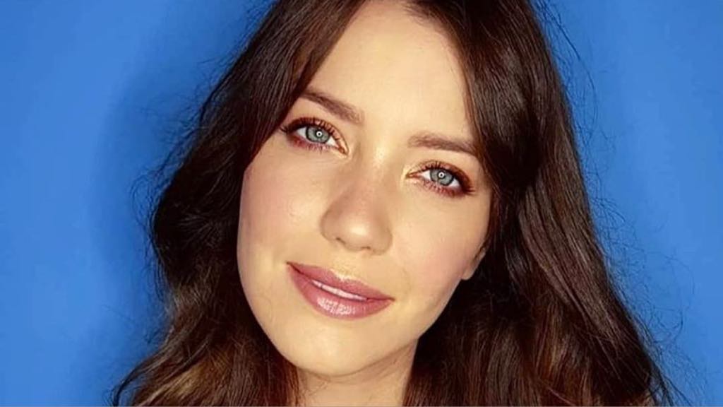 A atriz Nathalia Dill faz a Fabiana de A Dona do Pedaço (Foto: reprodução/Instagram)