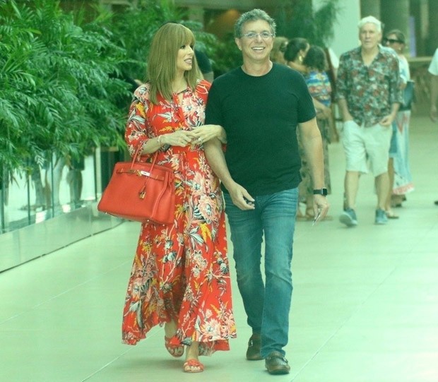 Ana Furtado e Boninho (Foto: Derick Abreu / AgNews)