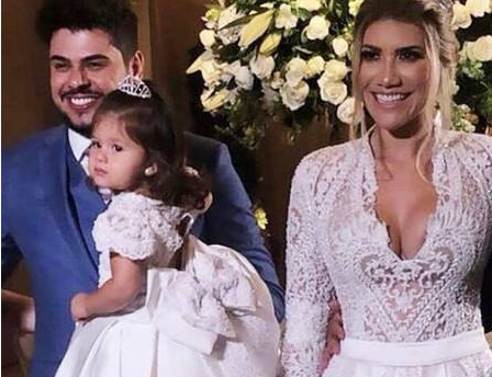 Cristiano e Paula Vaccari em casamento