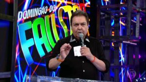 O apresentador Fausto Sillva retorna neste final de semana ao Domingão do Faustão. (Foto: Reprodução)