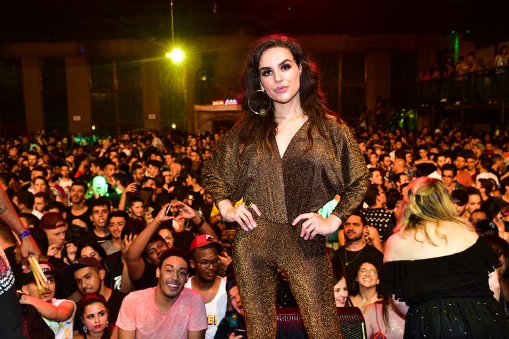 Kéfera durante show (Foto: Leo Franco/AgNews)