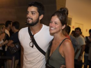 Rodrigo Simas e Agatha Moreira divulgaram momentos íntimos do casal e levaram os fãs à loucura (Foto: Divulgação)