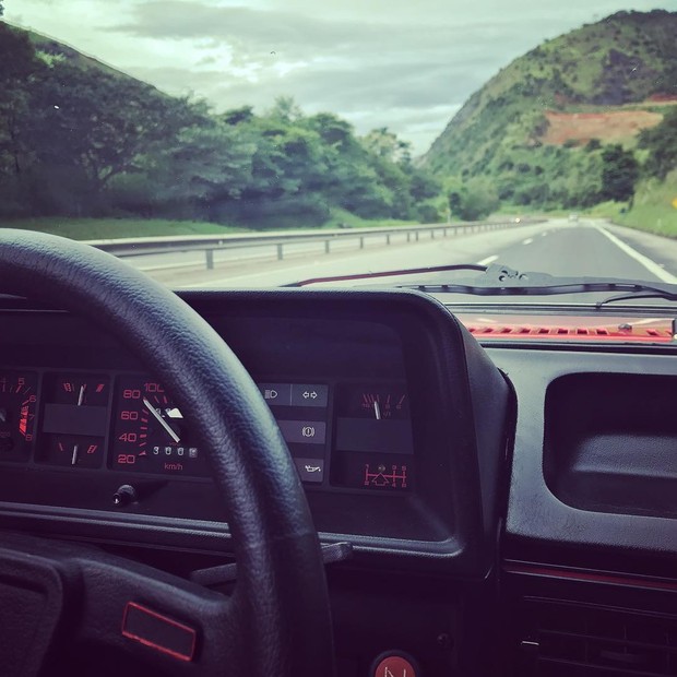 William Bonner posta fotos de seu carro (Foto: Reprodução/Instagram)