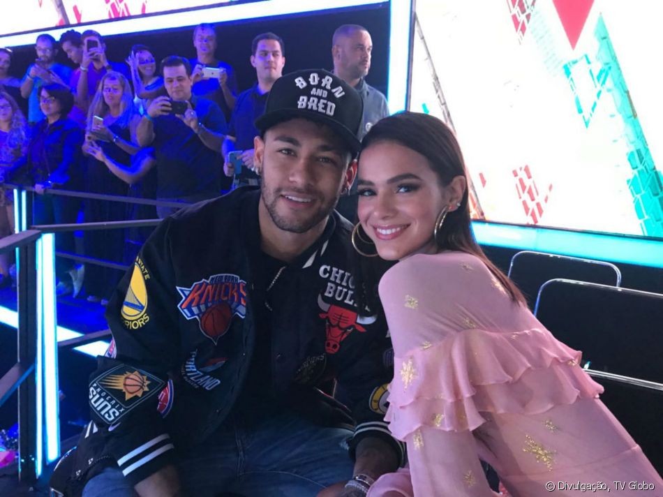 Neymar defende Bruna Marquezine de ataques: ' Sou fã dela como atriz e como mulher Foto: Reprodução