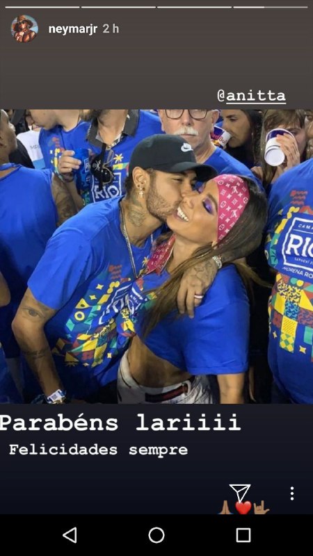 Neymar apareceu beijando Anitta e se declara (Foto: Reprodução/Instagram)