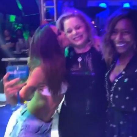 Anitta com Vera Fischer e Gloria Maria (Foto: Reprodução/Instagram)