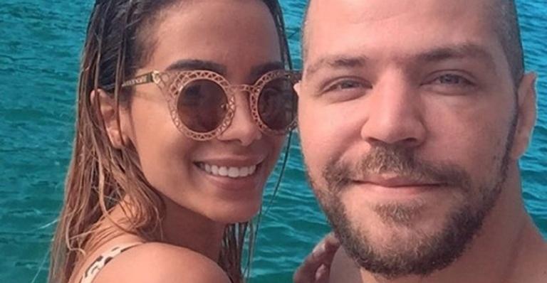 Anitta e Victor Sarro (Foto: Divulgação)