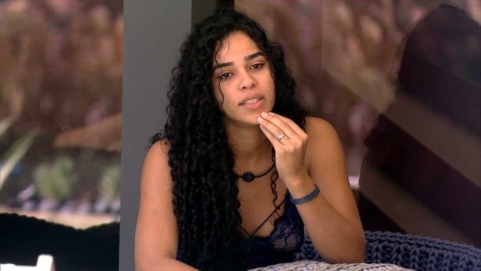 Elana durante conversa no BBB19 (Foto: Reprodução/Globo)