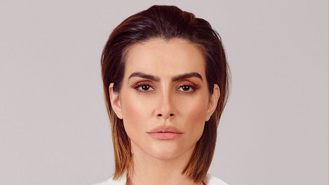 Cleo Pires passou recentemente por cirurgia plástica, recebe críticas e rebate (Foto: Reprodução)