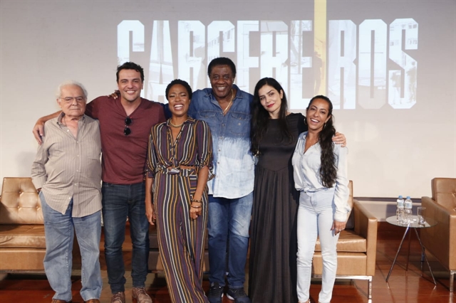 O elenco de Carcereiros no lançamento da segunda temporada da série (Foto: Globo/Marcos Rosa)