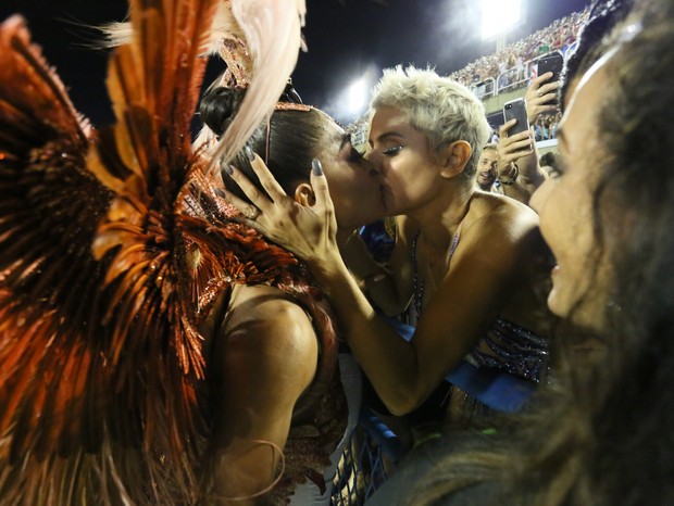 Juliana Paes e Deborah Secco (Foto: Wallace Barbosa/AgNews)