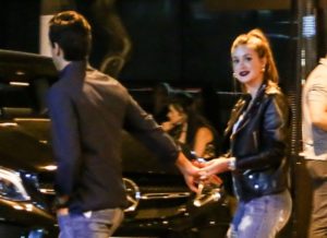 Marina Ruy Barbosa e Xandinho Negrão durante jantar