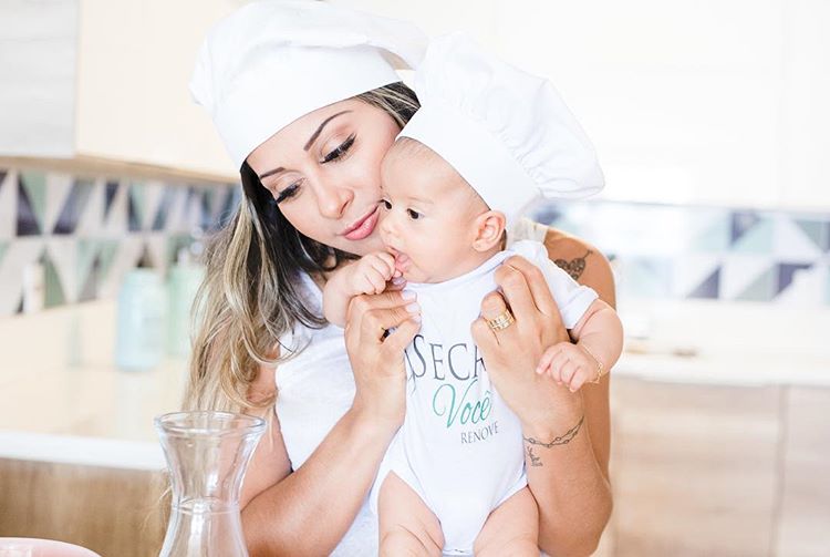 Mayra Cardi e Sophia (Foto: Divulgação)