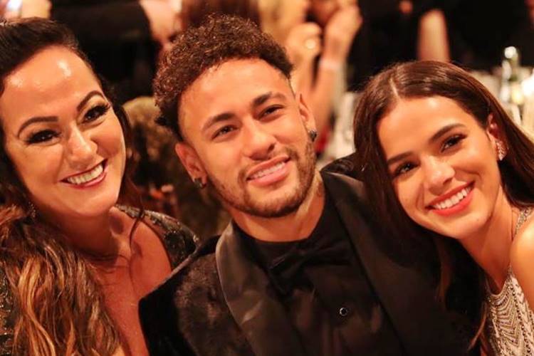 Nadine Gonçalvez, Neymar e Bruna Marquezine (Foto: Divulgação)