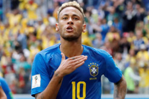 Imagem do post Neymar volta ao país, toma providência inacreditável e causa espanto no próprio filho