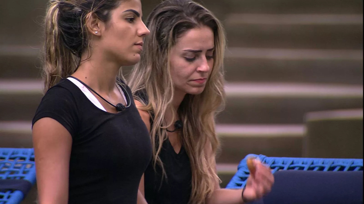 Paula e Hariany no BBB19 (Foto: Reprodução)