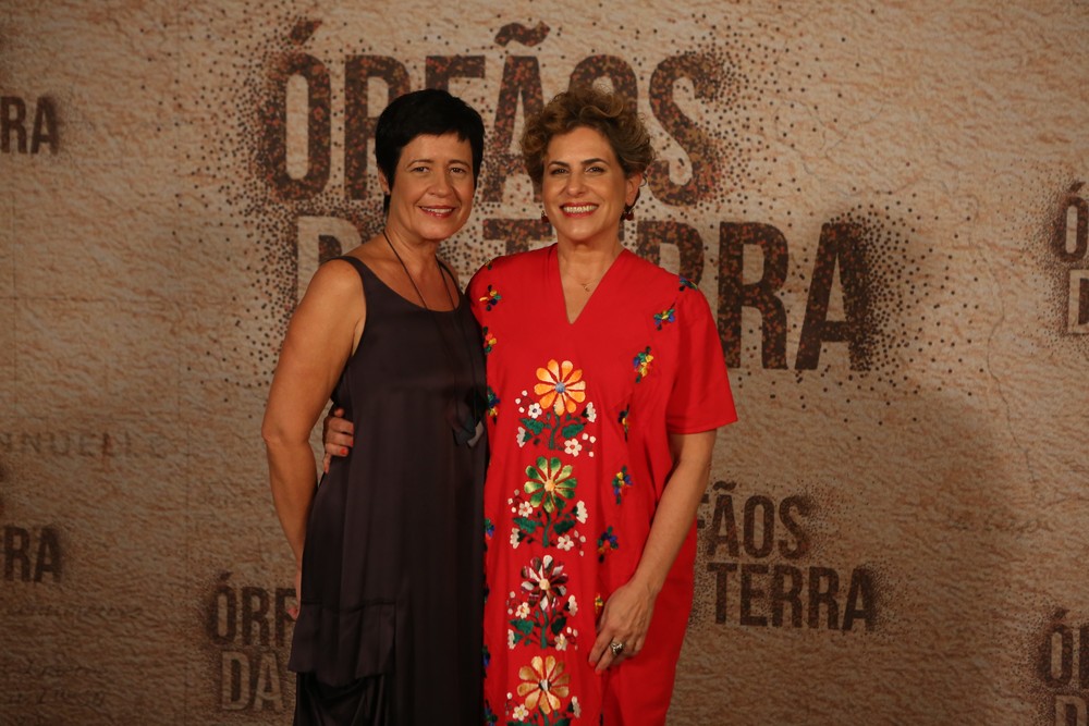 Thelma Guedes e Duca Rachid, autoras de Órfãos da Terra