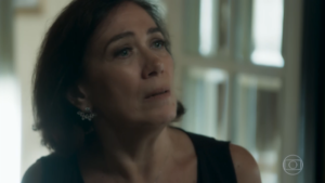 Valentina (Lília Cabral) em O Sétimo Guardião
(Foto: Reprodução/Globo)