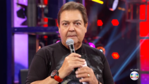 O apresentador Fausto Silva no comando do Domingão do Faustão
(Foto: Reprodução/Globo)