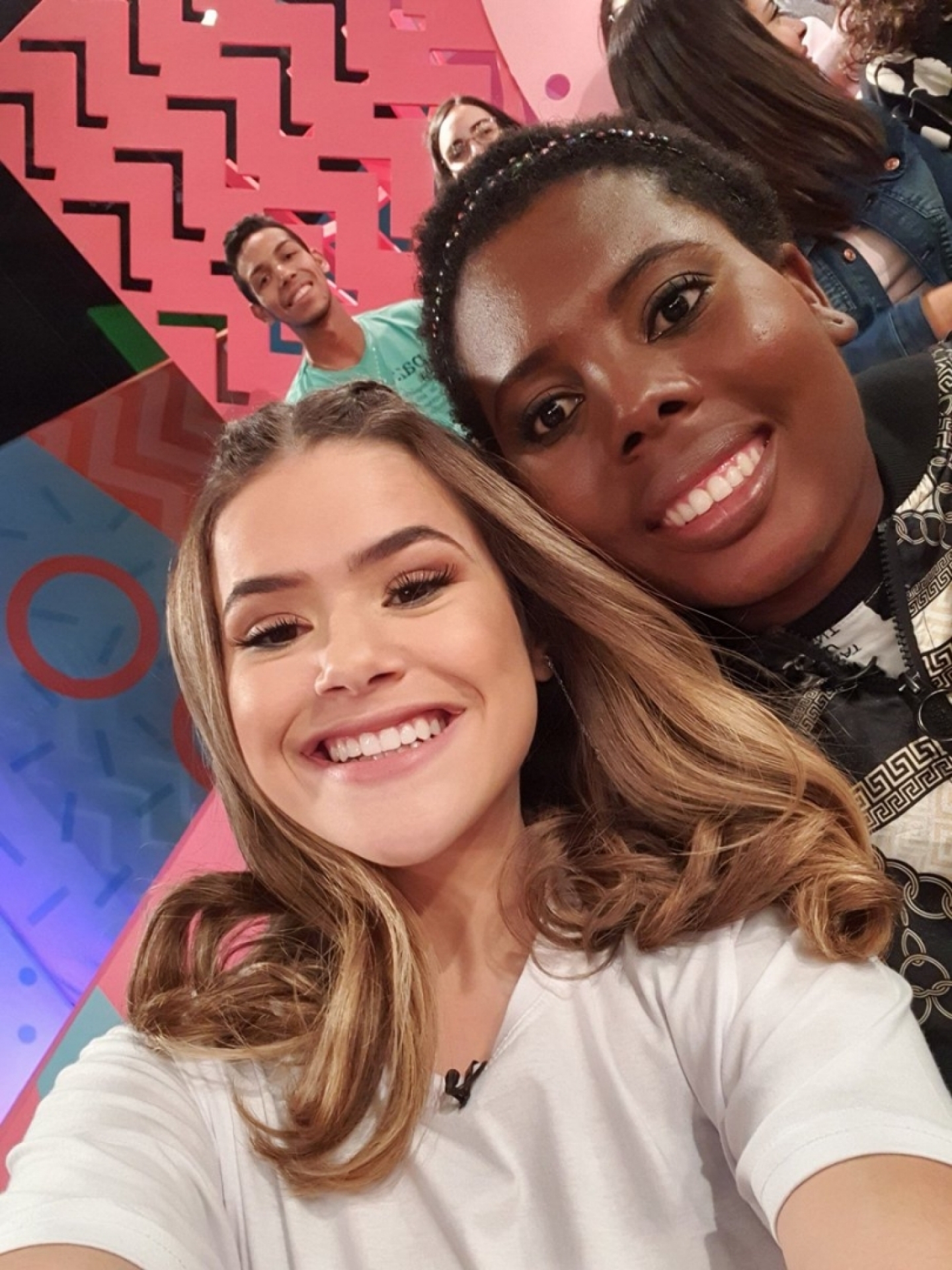 Maisa Silva e Aline Borel (Foto: Reprodução/Instagram)