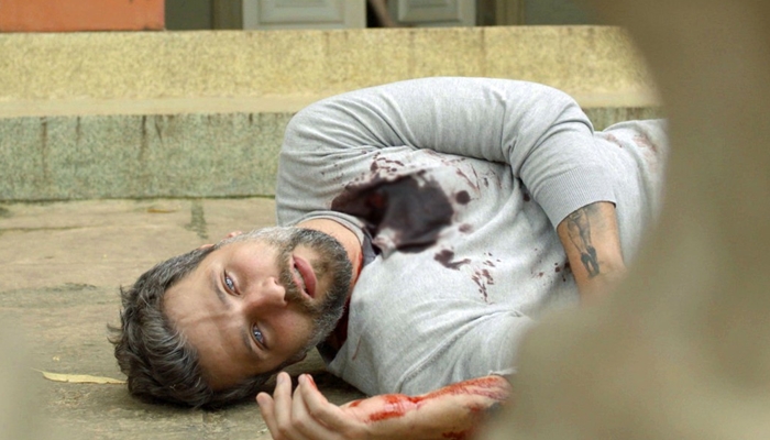 Gabriel (Bruno Gagliasso) em cena de O Sétimo Guardião (Foto: Reprodução/Globo)