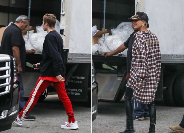 Justin Bieber e Hailey Baldwin durante mudança (Foto: Backgrid)