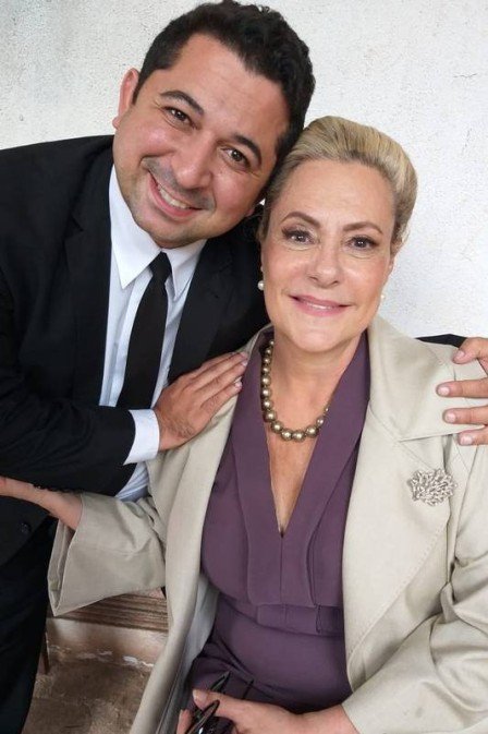 Elizabeth Savala e Fábio Tokay em O Sétimo Guardião (Foto: Divulgação)