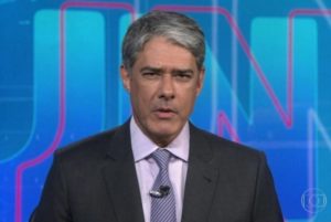 O jornalista William Bonner comanda o Jornal Nacional na Globo (Foto: Reprodução)