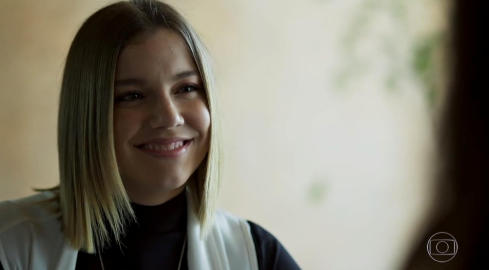 Dalila (Alice Wegmann) é a nova vilã de Órfãos da Terra na Globo