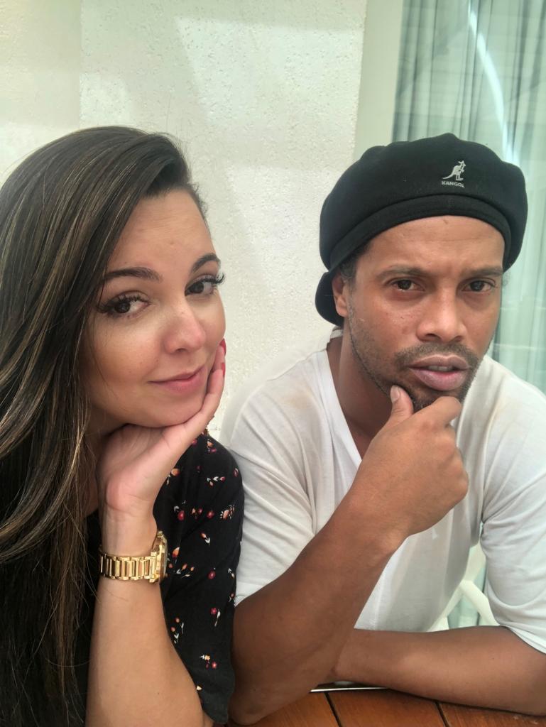 Priscilla e Ronaldinho Gaúcho (Foto: Reprodução)