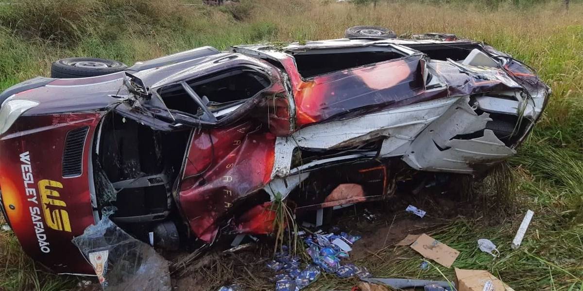 Acidente com o carro de Wesley Safadão (Foto: Reprodução)