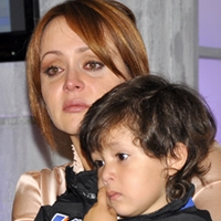 Gaby Spanic junto com o filho, Gabriel