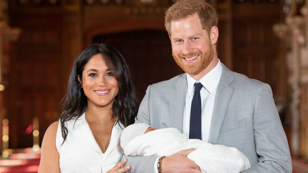 Meghan Harry e Archie (Foto: Reprodução)