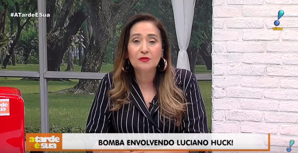 Sonia Abrão detona Luciana Huck no A Tarde É Sua (Foto: Reprodução)