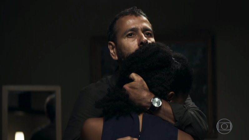 Marcos Palmeira (Amadeu) e Heloísa Jorge (Gilda) estão em trama que provocou polêmica em A Dona do Pedaço (Foto: Reprodução/Globo)