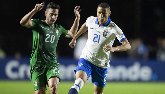 Richarlison Andrade na partida entre Brasil x Bolívia pela Copa América; jogo derrubou audiência da Globo (Foto: Lucas Figueiredo/CBF)