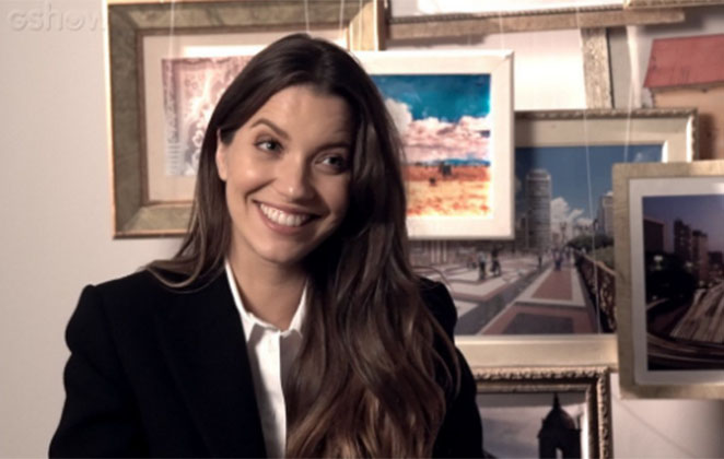 Fabiana (Nathalia Dill) se tornará a dona da fábrica de bolos de Maria da Paz em A Dona do Pedaço (Foto: Reprodução/Globo)