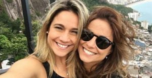 A apresentadora Fernanda Gentil e sua companheira Priscila Montandon estão aproveitando a relação que já dura três anos (Foto: Reprodução)