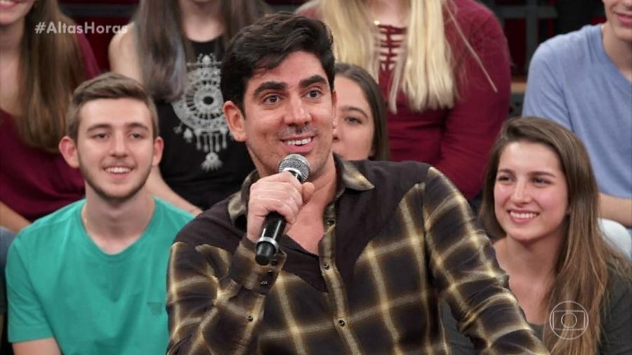 Marcelo Adnet marcou presença no Altas Horas, da Globo (Foto: Reprodução)