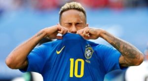 Imagem do post Neymar é flagrado usando avatar parecido com Bruna Marquezine