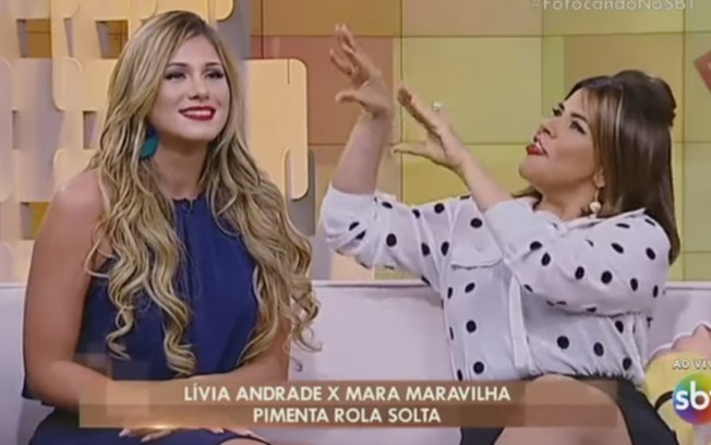 Lívia Andrade e Mara Maravilha no programa Fofocalizando, no SBT (Foto: Reprodução)