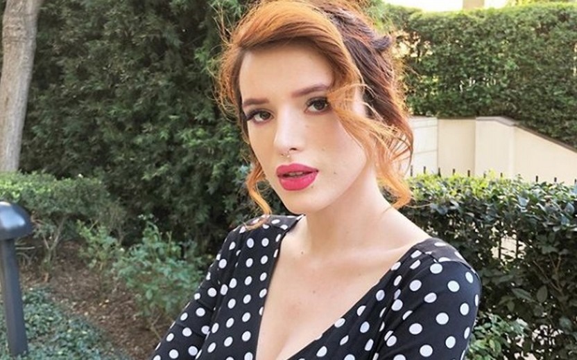 Atriz Bella Thorne fala sore os abusos que sofreu na infância e adolescência (Foto: Divulgação)