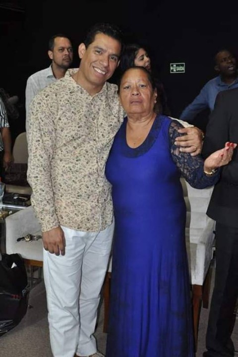 A mãe do pastor Anderson, Maria Edna (Foto: Reprodução)